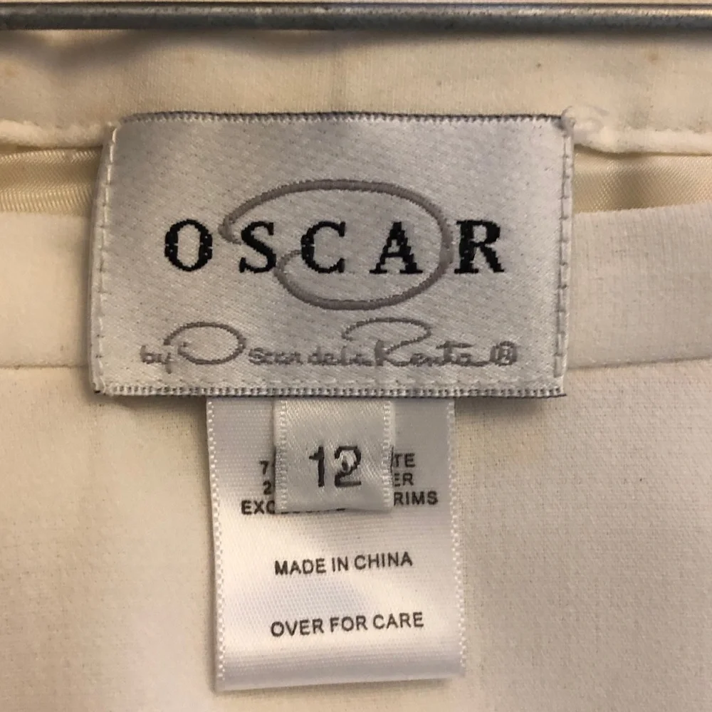 Oscar De La Renta white pants. Size 12. Used - Picture 3 of 6